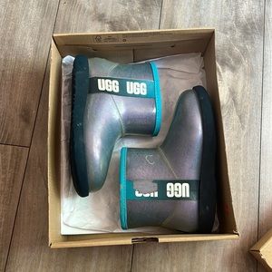 Kid waterproof Ugg in mermaid